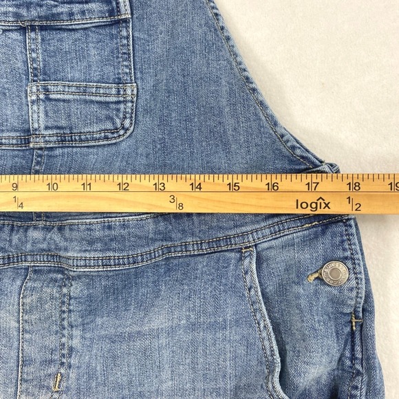 Maurices Blue Denim Shortalls Womens Large Bib Overall Shorts Distress Destroyed - Picture 7 of 8